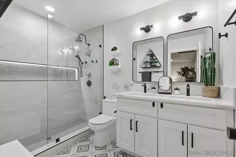 Bath - 9656 Domer Rd, Santee, CA 92071 photo 1 of 3