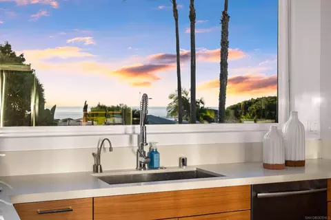 Kitchen - 5663 Abalone Pl, La Jolla, CA 92037 photo 2 of 6