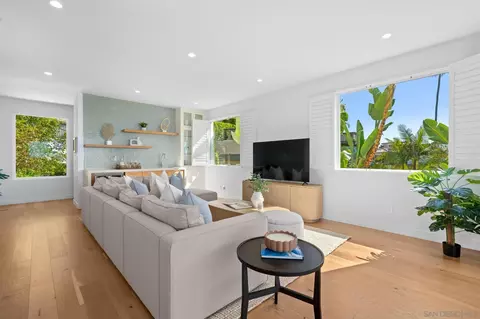 Living - 5663 Abalone Pl, La Jolla, CA 92037 photo 6 of 8