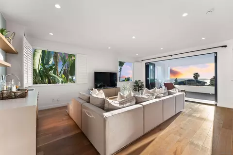 Living - 5663 Abalone Pl, La Jolla, CA 92037 photo 7 of 8