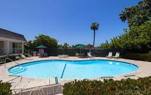 Exterior - 401 Requeza St F1, Encinitas, CA 92024 photo 8 of 8