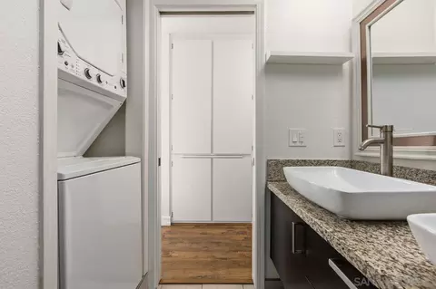 Other - 401 Requeza St F1, Encinitas, CA 92024 photo 4 of 6