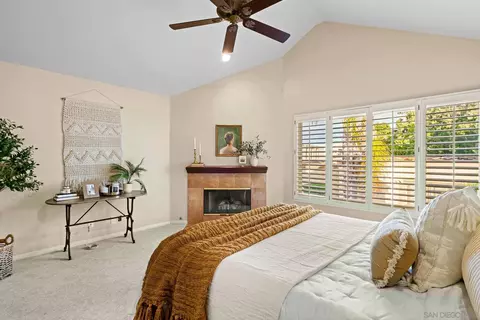 Bedroom - 7455 Draper Ave #2, La Jolla, CA 92037 photo 2 of 5