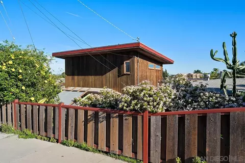 1817 David St, San Diego, CA 92111 photo 27