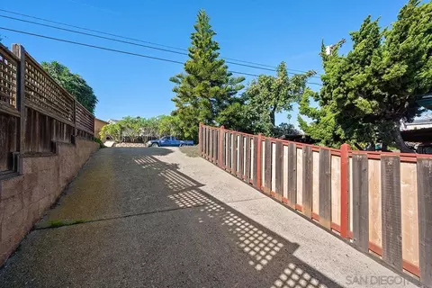 1817 David St, San Diego, CA 92111 photo 29
