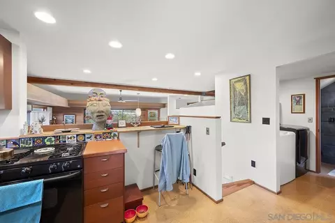 1817 David St, San Diego, CA 92111 photo 9