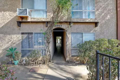 Entry Way - 12923 Mapleview St #6, Lakeside, CA 92040 photo 1 of 2