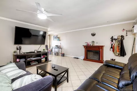 Living - 12923 Mapleview St #6, Lakeside, CA 92040 photo 5 of 5