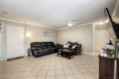 Living - 12923 Mapleview St #6, Lakeside, CA 92040 photo 3 of 5