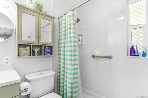 Bath - 13209 Neddick Ave, Poway, CA 92064 photo 1 of 2