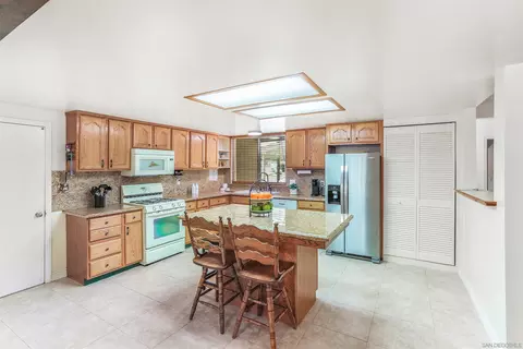 Kitchen - 13209 Neddick Ave, Poway, CA 92064 photo 4 of 4