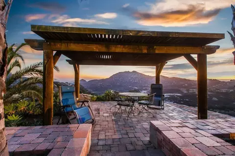 15715 Green Valley Truck Trl, Ramona, CA 92065