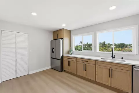 Kitchen - 9348 Horton Dr, La Mesa, CA 91942 photo 5 of 7
