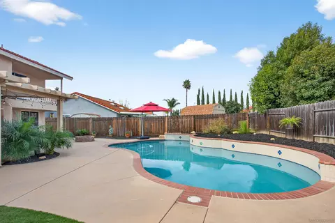 Exterior - 30932 Greensboro Dr, Temecula, CA 92592 photo 3 of 3