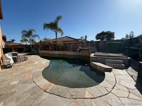 Exterior - 2327 Clearcrest Ln, Fallbrook, CA 92028 photo 10 of 19
