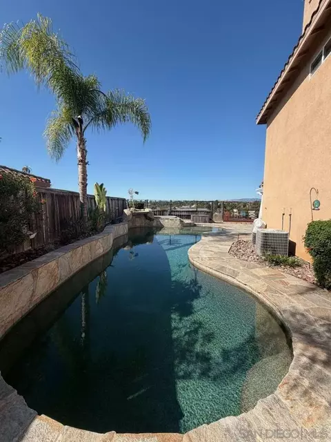 Exterior - 2327 Clearcrest Ln, Fallbrook, CA 92028 photo 9 of 19
