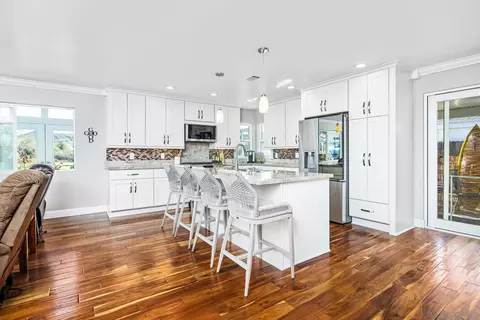 9139 Inverness Rd, Santee, CA 92071 photo 2
