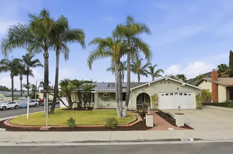 Exterior - 12708 Casa Avenida, Poway, CA 92064 photo 3 of 10