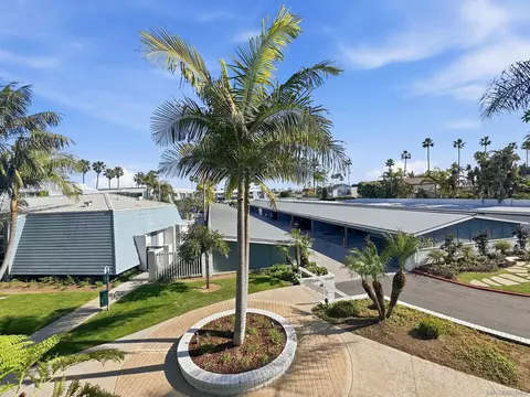 Exterior - 22 Montego Ct, Coronado, CA 92118 photo 6 of 6