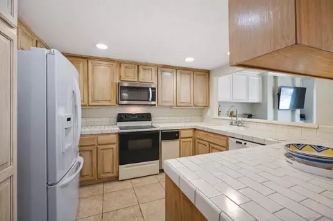 Kitchen - 22 Montego Ct, Coronado, CA 92118 photo 2 of 2