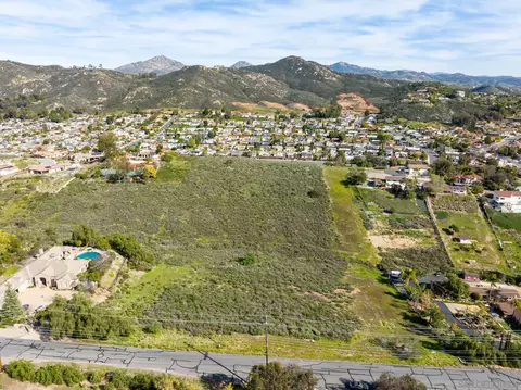 la manda dr, Poway, CA 92064 photo 6