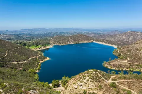 la manda dr, Poway, CA 92064 photo 26