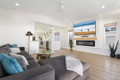 Living - 1432 Santa Rosa St, Oceanside, CA 92058 photo 2 of 3