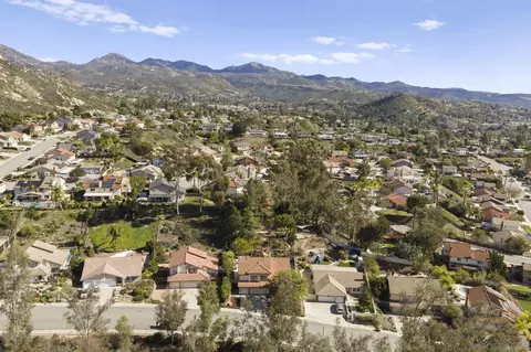 View/Area - 14725 Fieldview Way, Poway, CA 92064 photo 3 of 10