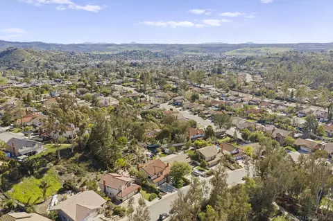 View/Area - 14725 Fieldview Way, Poway, CA 92064 photo 4 of 10