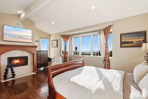 1690 Gascony Rd, Encinitas, CA 92024 photo 17
