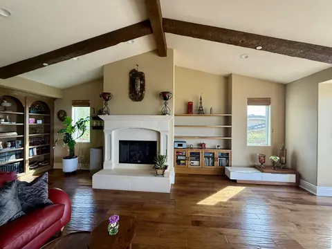 1690 Gascony Rd, Encinitas, CA 92024 photo 4