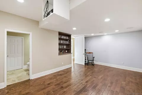 1690 Gascony Rd, Encinitas, CA 92024 photo 21