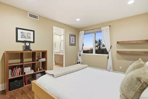 1690 Gascony Rd, Encinitas, CA 92024 photo 25