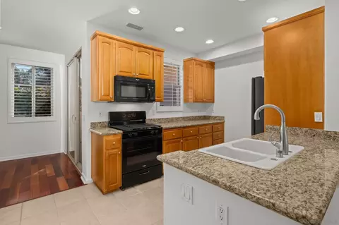4069 Gresham St, San Diego, CA 92109 photo 10
