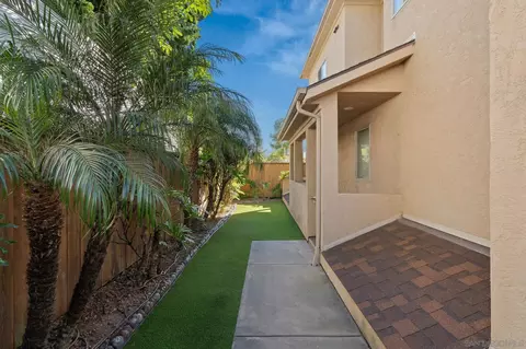 4069 Gresham St, San Diego, CA 92109 photo 3