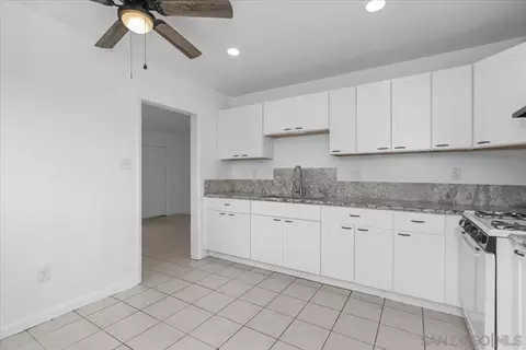 179 E 16th St, San Bernardino, CA 92404 photo 50