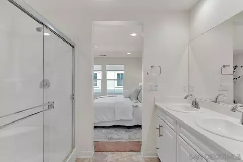 Bath - 2822 Juniper Berry St, Spring Valley, CA 91977 photo 3 of 4