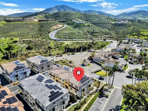 View/Area - 2822 Juniper Berry St, Spring Valley, CA 91977 photo 3 of 9