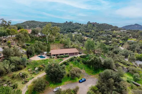View/Area - 15770 Oak Valley Rd, Ramona, CA 92065 photo 1 of 2