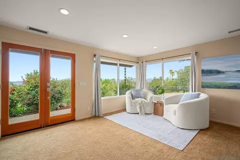 Living - 15770 Oak Valley Rd, Ramona, CA 92065 photo 4 of 4