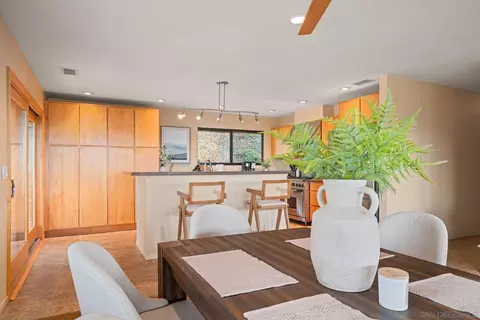 Dining - 15770 Oak Valley Rd, Ramona, CA 92065 photo 2 of 2