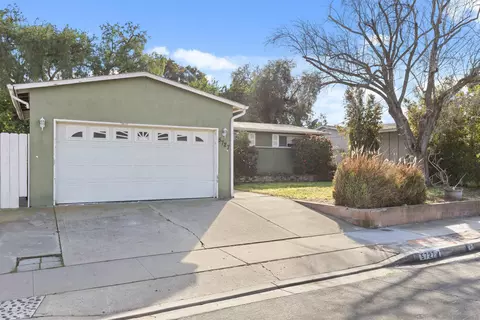 5727 Baja Dr, San Diego, CA 92115