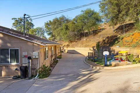 Exterior - 1714 Foss Rd, Alpine, CA 91901 photo 5 of 7