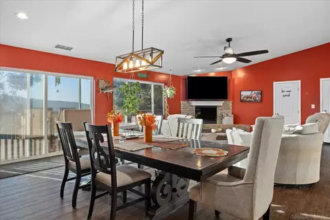 Dining - 1714 Foss Rd, Alpine, CA 91901 photo 2 of 3