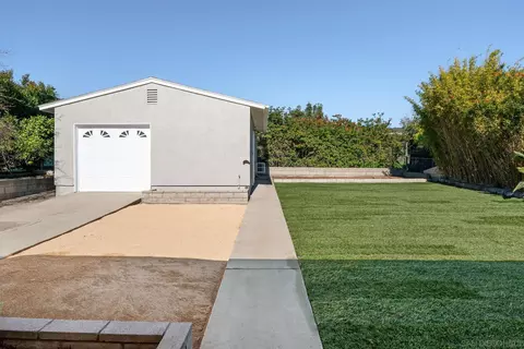 Exterior - 10012 Shaggybark, Santee, CA 92071 photo 6 of 10