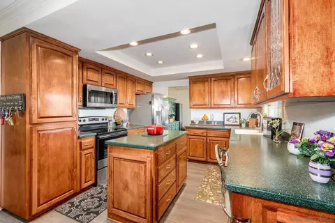 Kitchen - 15805 Oak Valley Rd, Ramona, CA 92065 photo 1 of 5