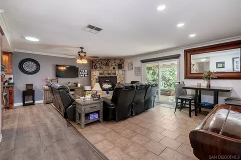 Living - 15805 Oak Valley Rd, Ramona, CA 92065 photo 1 of 5