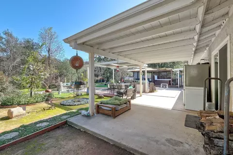 Exterior - 15805 Oak Valley Rd, Ramona, CA 92065 photo 10 of 11