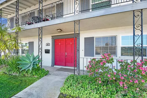 7201 Conestoga Pl, San Diego, CA 92120