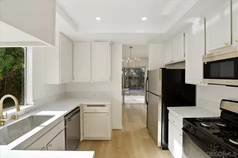 Kitchen - 1708 Woodbridge Rd, Escondido, CA 92026 photo 3 of 3